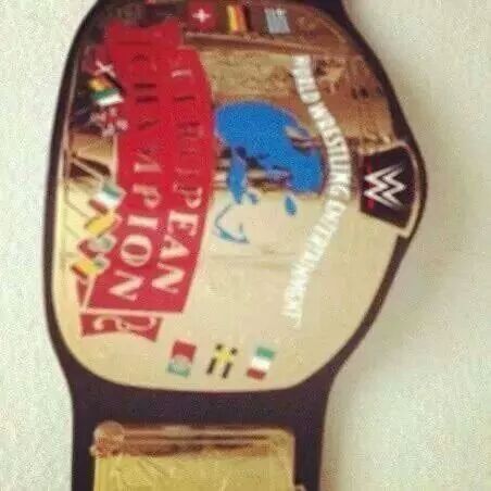 Lana Teases European Title with Instagram Pic? B4y99Q0IIAATEc3