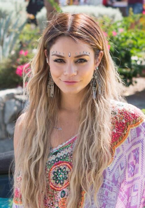 Parabéns pra rainha do Coachella! Happy Birthday Vanessa Hudgens 