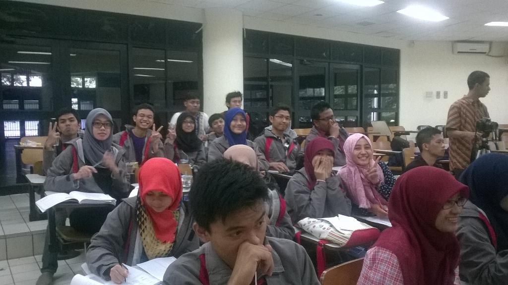 Suasana SU 2 <a href="/DPM_Fateta/">DPM FATETA IPB 2018</a> di tribun Filantropi. Rame :) @infoFATETA