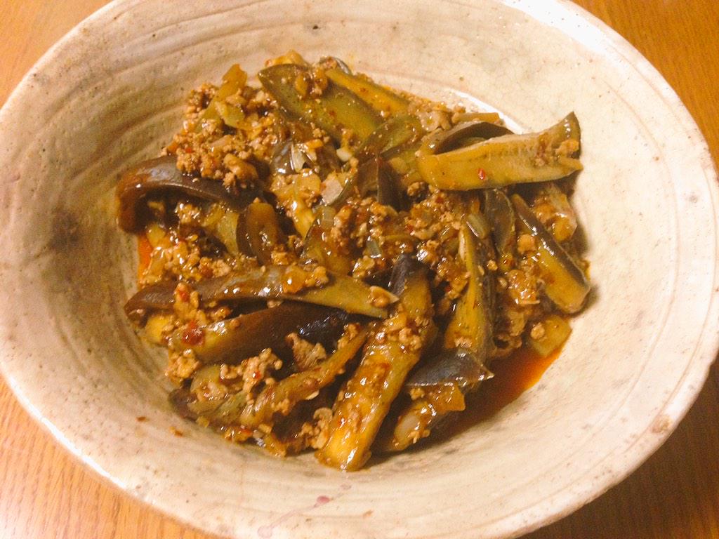 Azko_HomeCook's tweet image. 麻婆茄子 Chinese style spicy stir fried egg plant n minced pork. i-m.mx/azko/Azko_Home…