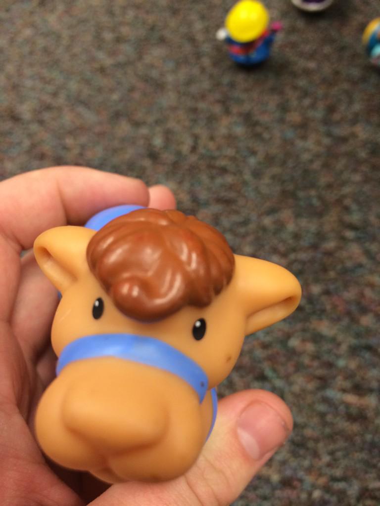 Stephasorus1's tweet image. This camel has fabulous hair! #ChristmasParty #withchildren