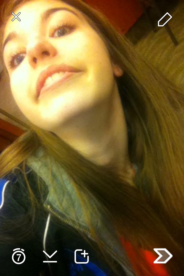 MattPriestnall's tweet photo. "I look like a fucking Dorito" #shaequotes @shae_smith98 http://t.co/XD7cVV3IYG