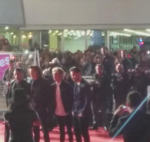 1DFAMILYOFINA's tweet image. #NEW The boys (minus Louis) on the red Carpet at the NRJ Music Awards in Cannes today (5-8) #MTVStars One Direction