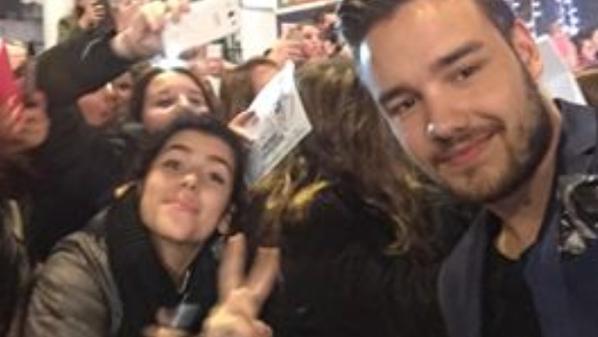 1DFAMILYOFINA's tweet image. #NEW Liam on the red Carpet at the NRJ Music Awards in Cannes today (17-18) #MTVStars One Direction