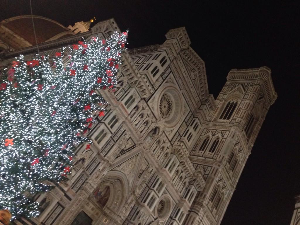 SoFabulous01's tweet image. "@MauraB305: @Sfabulous777 Last year #firenze #ChristmasVacation #italy2013 http://t.co/VnwXzuhFUd"

Rockstar Maura!!!! Luv it!