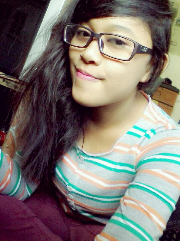 lhenny_widya's tweet photo. Sukasuka ;;) http://t.co/bJ90YWIg5Y