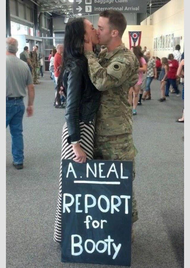 naomiimichelle_'s tweet photo. Yaaaas ๐๐๐ lol @tcfreeman22 #reportforbooty #8moredays โค๏ธ http://t.co/wXtubrDj5y