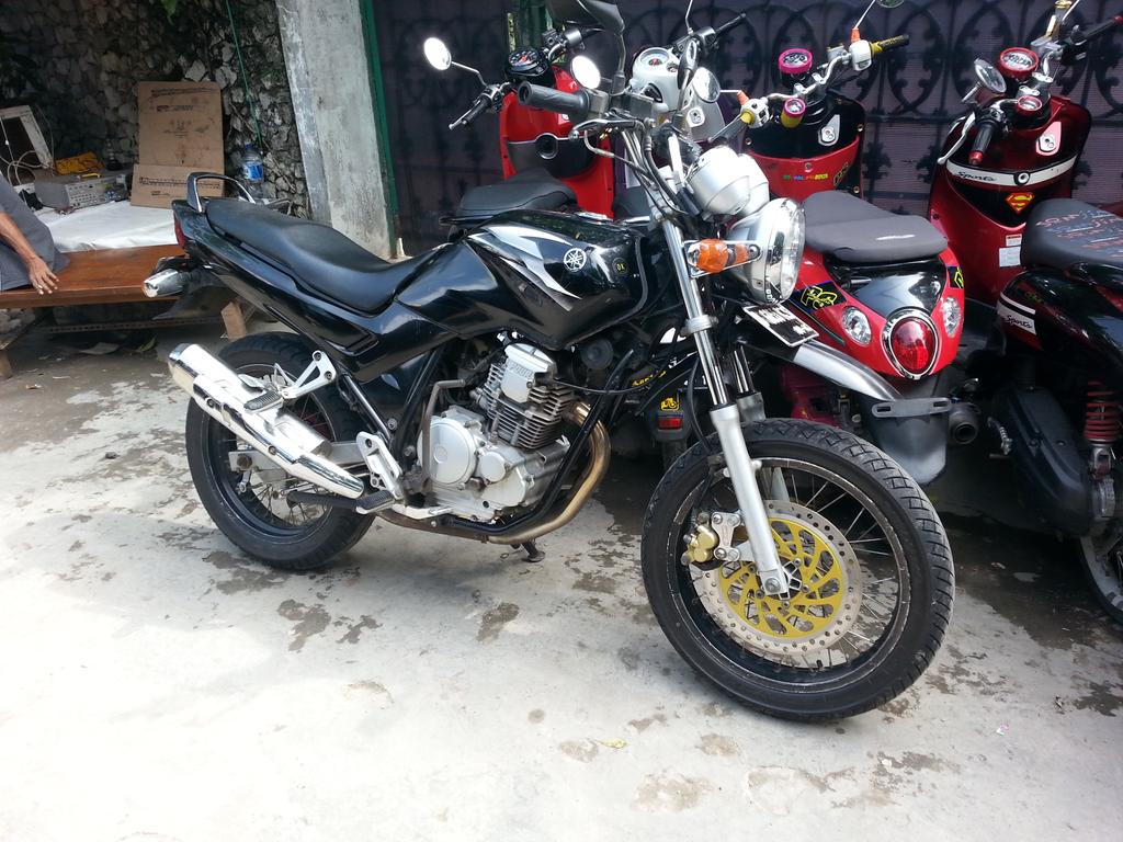 ubaybymy's tweet photo. Powered by battlax bt 45 F &amp; R http://t.co/VD4mrOK0V7