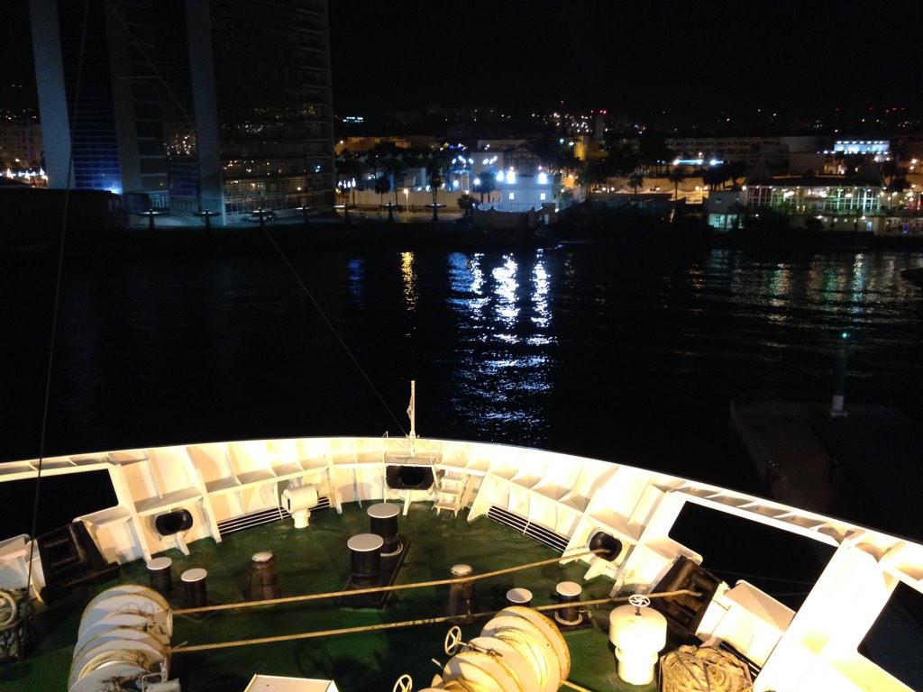M0rr1Ss's tweet photo. Desembarcamos en Melilla rumbo a casa, nos esperan 800 km http://t.co/gAefSC8dNT