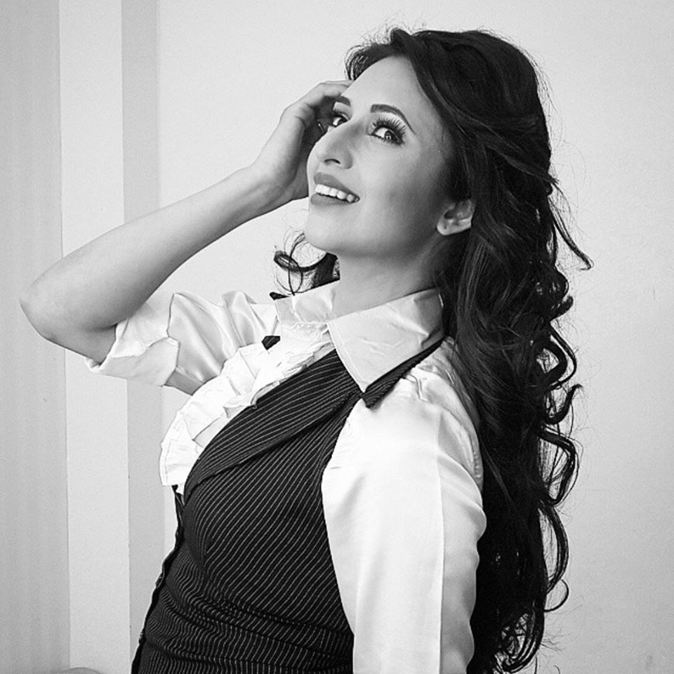  HAPPY HAPPY BIRTHDAY TO U OUR LOVELY LADY DIVYANKA TRIPATHI..GOD BLEASE U SISTER.....LOVE U SO MUCH.. 