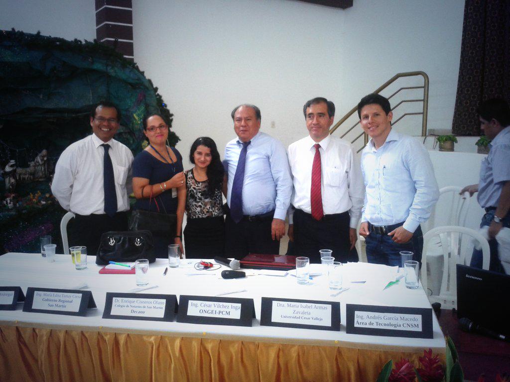andrezgm15's tweet photo. #ExpoTic2014-I Redes Sociales en los Negocios. http://t.co/XeJDj29b2j