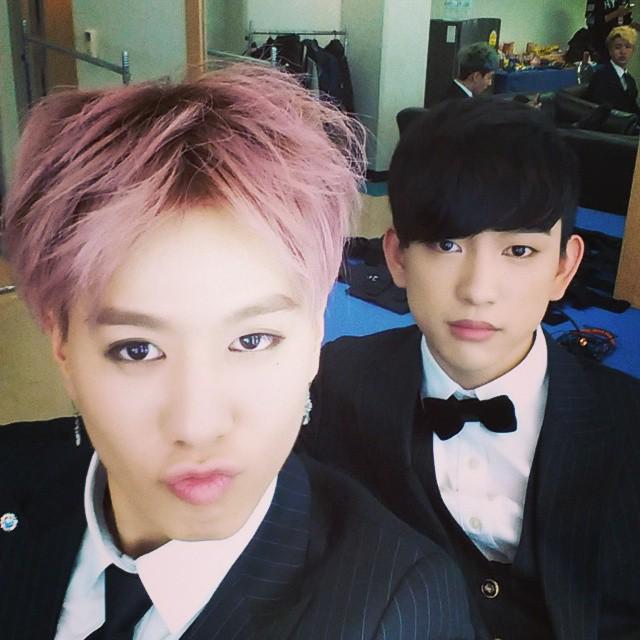 B4zbFhvCAAMB5v5.jpg:large