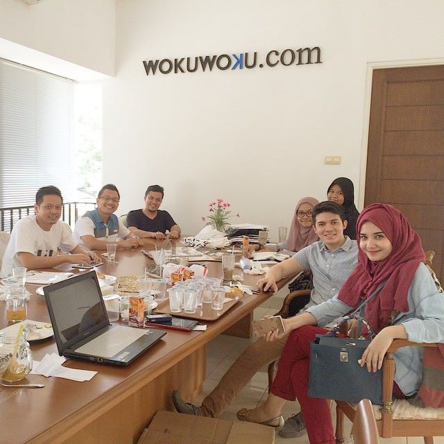 RT <a href="/FcResmiIrzas2/">FC Resmi Irzas 2</a>: Meeting untuk pre launching <a href="/WokuwokuID/">wokuwokuID</a>