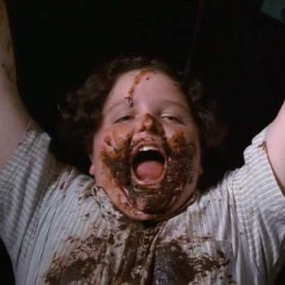 Amo los cumpleaños! Siempre hay chingos de pastel!! #soycomobruce