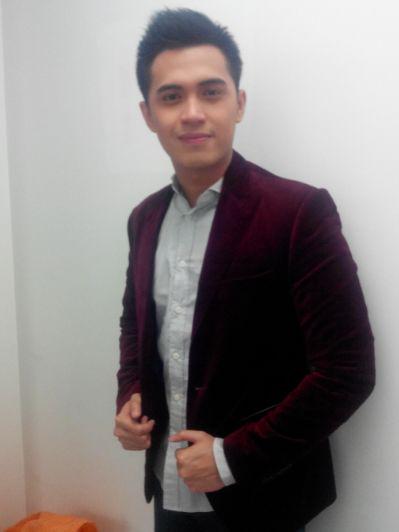  HappY Happy BirthdAy Marlo. We love you so so much til d end 