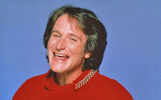 EW's tweet image. 2014 in memoriam video: Remembering Robin Williams, Philip Seymour Hoffman, and more: ow.ly/GsFSs