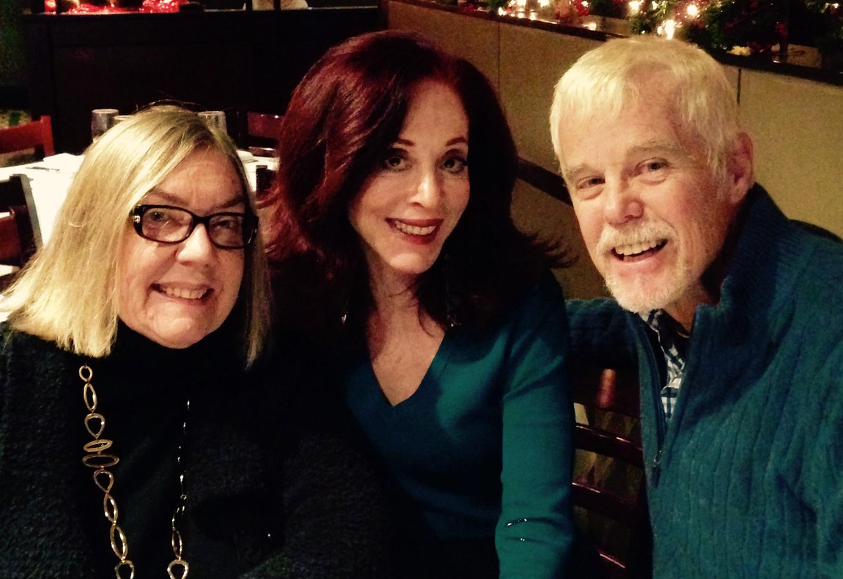 DrGilda's tweet photo. REUNION! #NancyCarson, Pres, Carson-Adler Talent, #DrGilda, Pres, #CountryCures, & #AllenFawcett, Bdway's "Joseph" http://t.co/9Hyy4Todx7