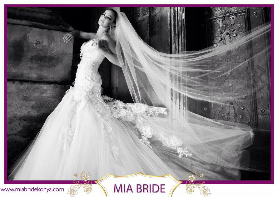 BrideMia's tweet photo. 0332 2331199 GELINLIK KONYA GELINLIKLER Mia Bride KONYA #gelinlik #mia #bride #miabride #gelinlikler #konya #karaman http://t.co/HpMPgbM5nb