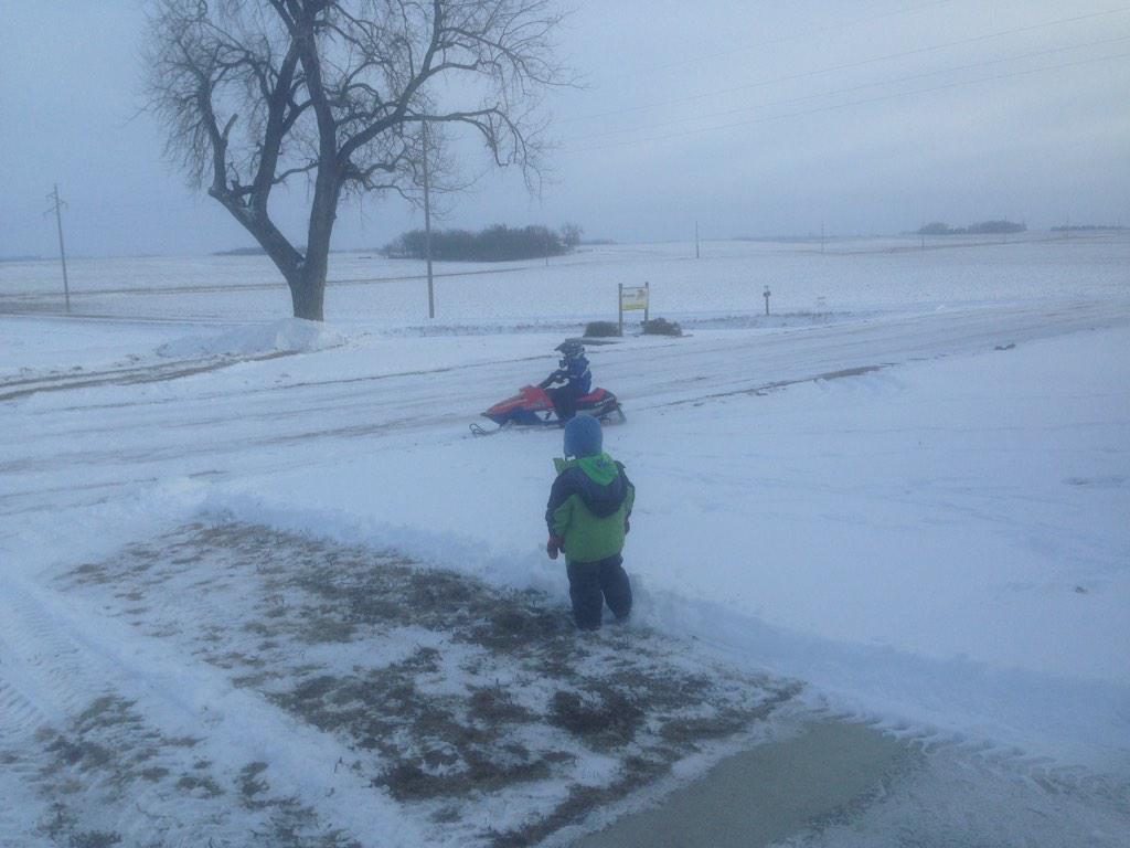 jessefast730's tweet image. The 120 needs a few mods... @PolarisSnow #needmorespeed #jumpacar