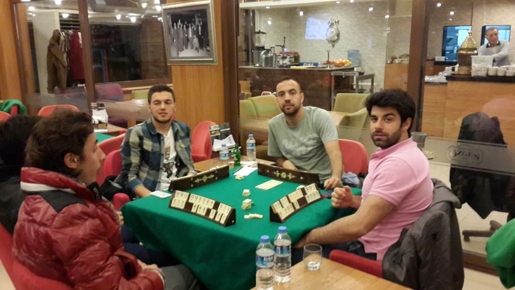 Sercan Yıldırım ve arkadaşları Karabükspor maçı sonrası <a href="/ozluceozgen/">Özgen Özlüce</a> de buluştu...