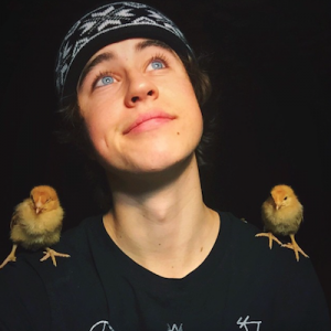  Happy Birthday, Nash Grier! -  