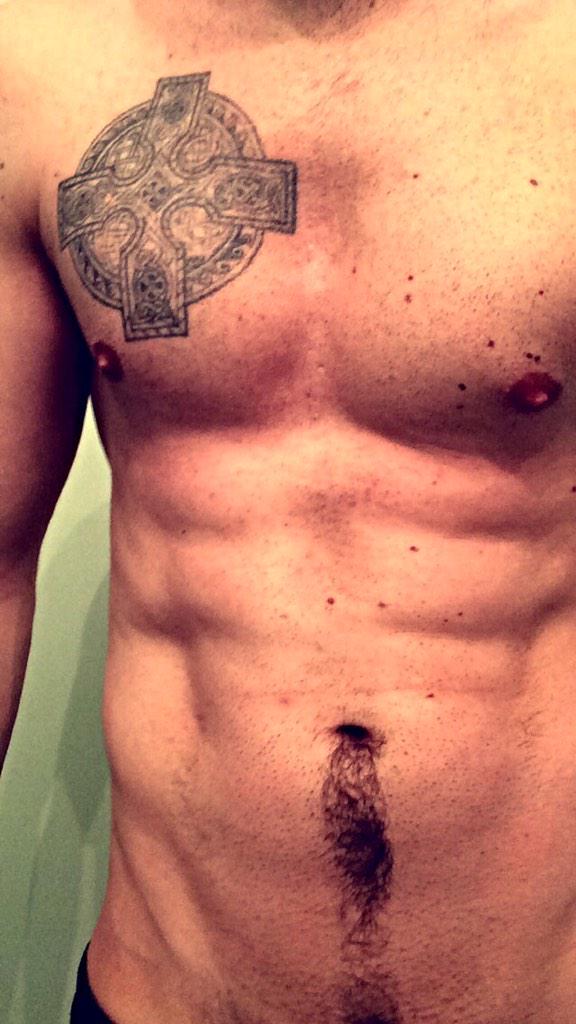 BasementPT's tweet photo. #abs #fitpics #guyswholift #fitfam #fitnessmotivation http://t.co/6E1qp6Srjs