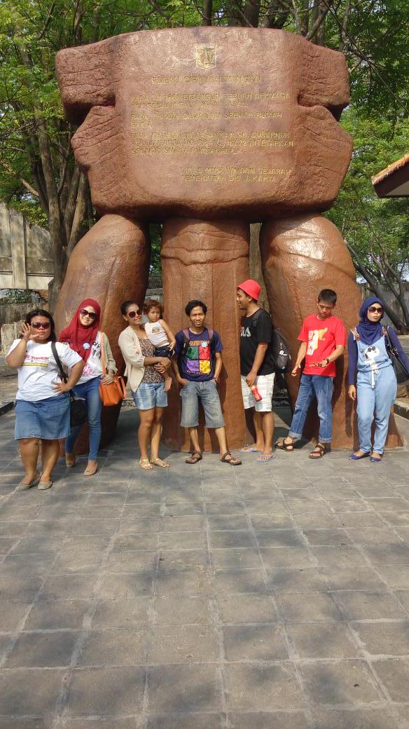 Gotraveler_id's tweet photo. Trima kasih untuk teman2 dr PT advance yg sudah mempercayakan liburannya bersama kami http://t.co/9N68RrR3Oi