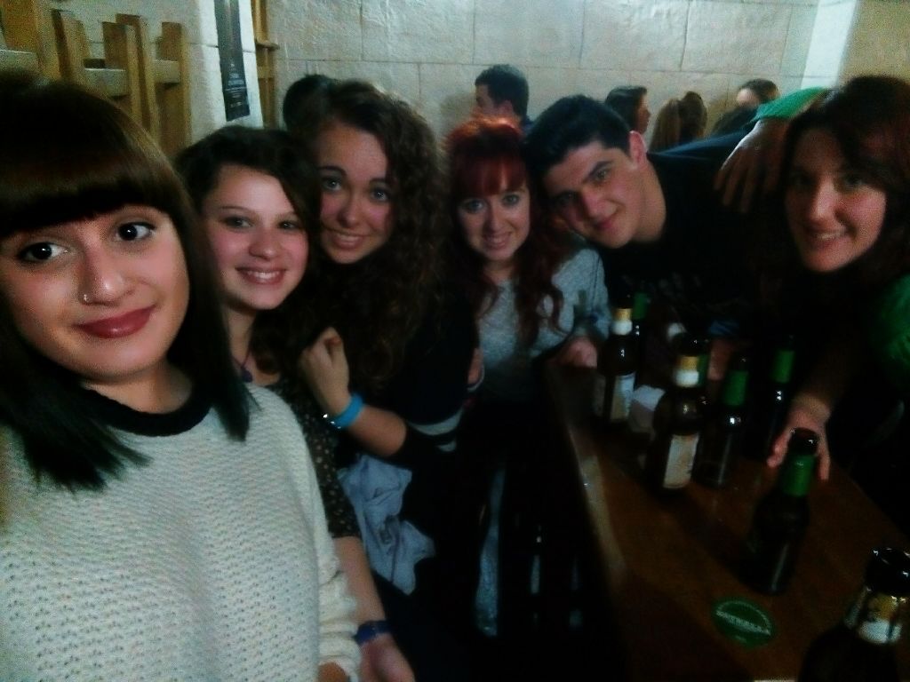 irene_hr's tweet photo. Una buena noche. http://t.co/5q3Zp5YwOK