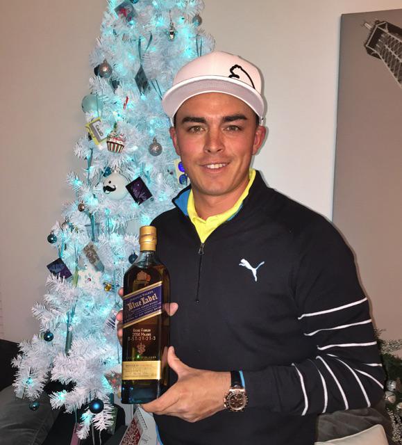 RickieFowler's tweet photo. Toasting a MAJOR year and the potential of 2015 with a personalized @JohnnieWalkerUS #BlueLabel #KeepWalking http://t.co/6TfLHYPJYL