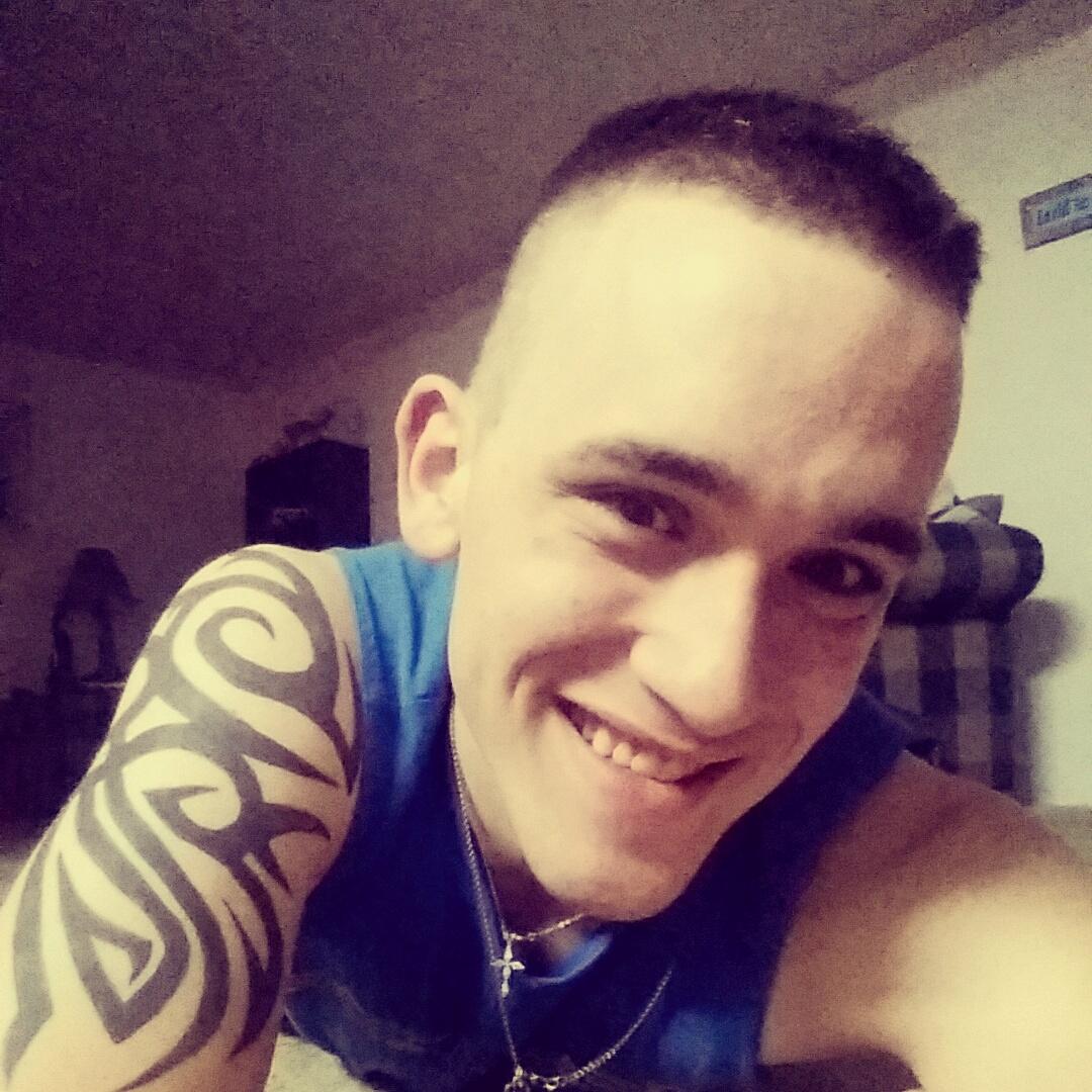 Samhigh172's tweet image. 