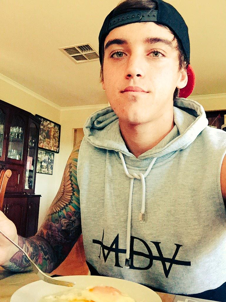 BrooksBeau's tweet photo. The most important meal of the day. http://t.co/vdhL1sr4YV