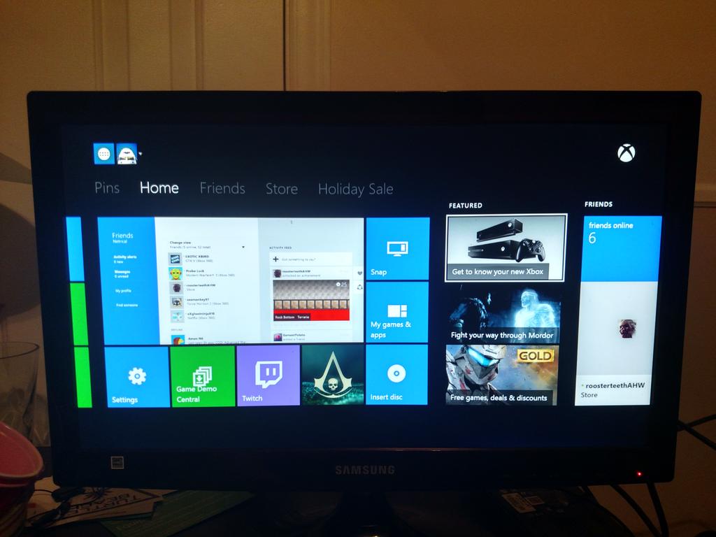 NTDual's tweet image. Xbox servers have been up for hours,Still waiting on PSN. - Netrical