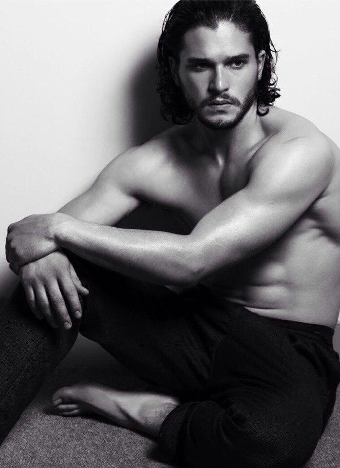 Happy Birthday, Kit Harington!   