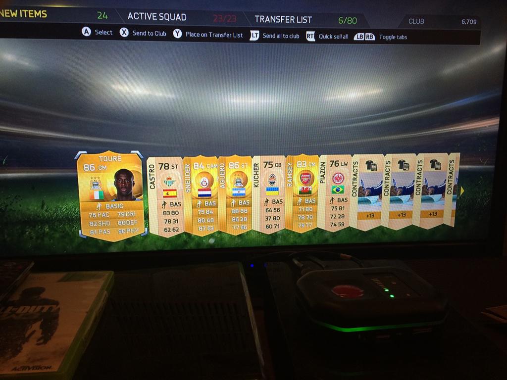 BluePapaPlays's tweet photo. DAT PACK LUCK IS BACK! YAYA AND SERGIO IN A 15K! #mcfc #fifa #fut #15DaysofFIFA #FUTmas @EASPORTSFIFA http://t.co/6t3E5y1UJr