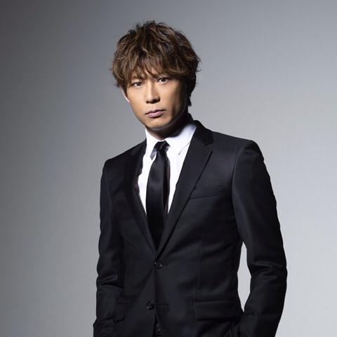 Suit japan girl. Suits japan. эксаил в костюме. японский народный костюм. исцели меня дорама нетфликс.