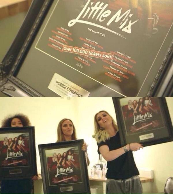 PerrieEArmyLM's tweet photo. Day 25 #25DaysOfLittleMix proudest moment of the girls http://t.co/JamvKWGeNl