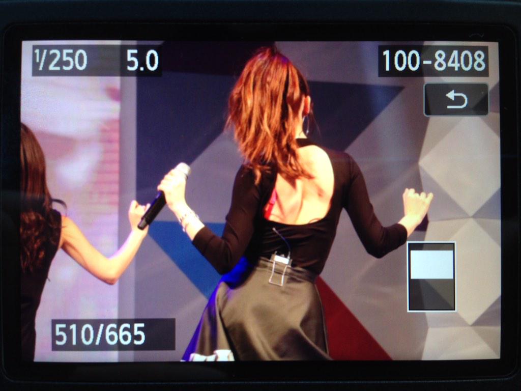 141227 SAF코엑스  스피카 김보형프리뷰(@bohyungkim89) 어머어머어머 우리버형이 등짝좀 보래요!!!코피 퐉🙈🙉😽😻