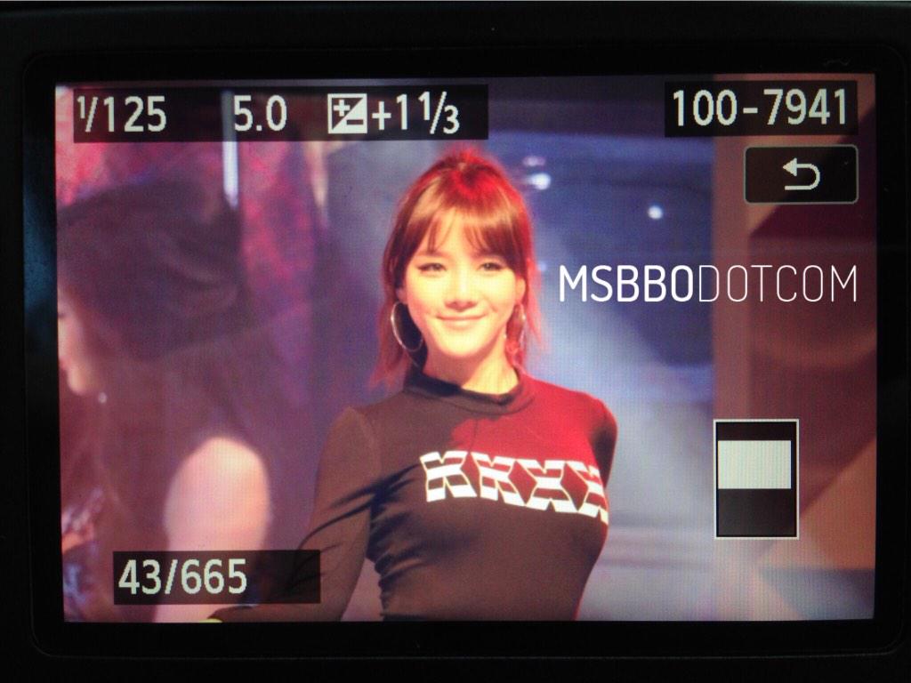 MSBBOCOM's tweet photo. 141227 SAF코엑스  #스피카 #김보형 프리뷰(@bohyungkim89) 캭 넘 오랫만에 완전체 스피카😘😘  김보형-땀=0 http://t.co/4Zbp7y8Jk7