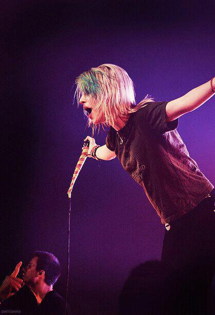 HAPPY BIRTHDAY HAYLEY WILLIAMS 