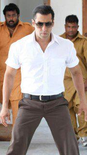 Happy birthday to my  favorite actor salman khan 