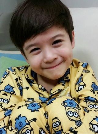 Angel_Lincolnn's tweet photo. @DM_Aleyna noona ...dont pinch my cheeks http://t.co/U4fevH8UxI