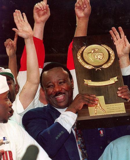Happy Birthday to Nolan Richardson, who turns 73 today! 