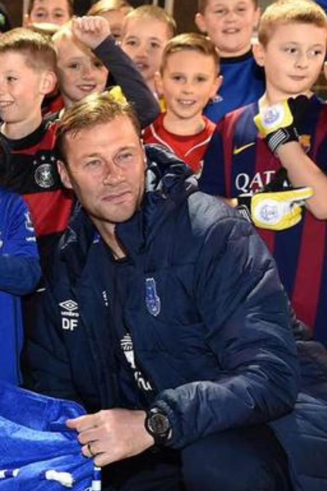 Happy birthday Duncan Ferguson   
