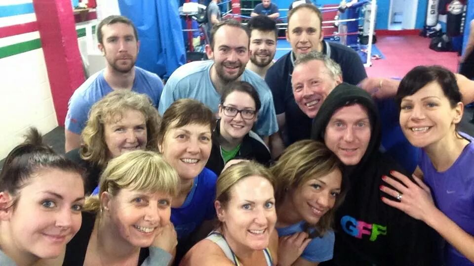 therealrobcook's tweet photo. Back in the gym this morning! #crossfit #newbackrequired http://t.co/WHvOejBS3Q