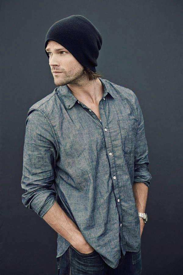 izulec1992's tweet photo. SENDING YOU MUCH LOVE #SPNFamily <3 <3 <3
@danashulps2 @deansfreak @demon_heart_spn @Jerzcaligrl @UltraNicolet http://t.co/dNTJYLHm45
