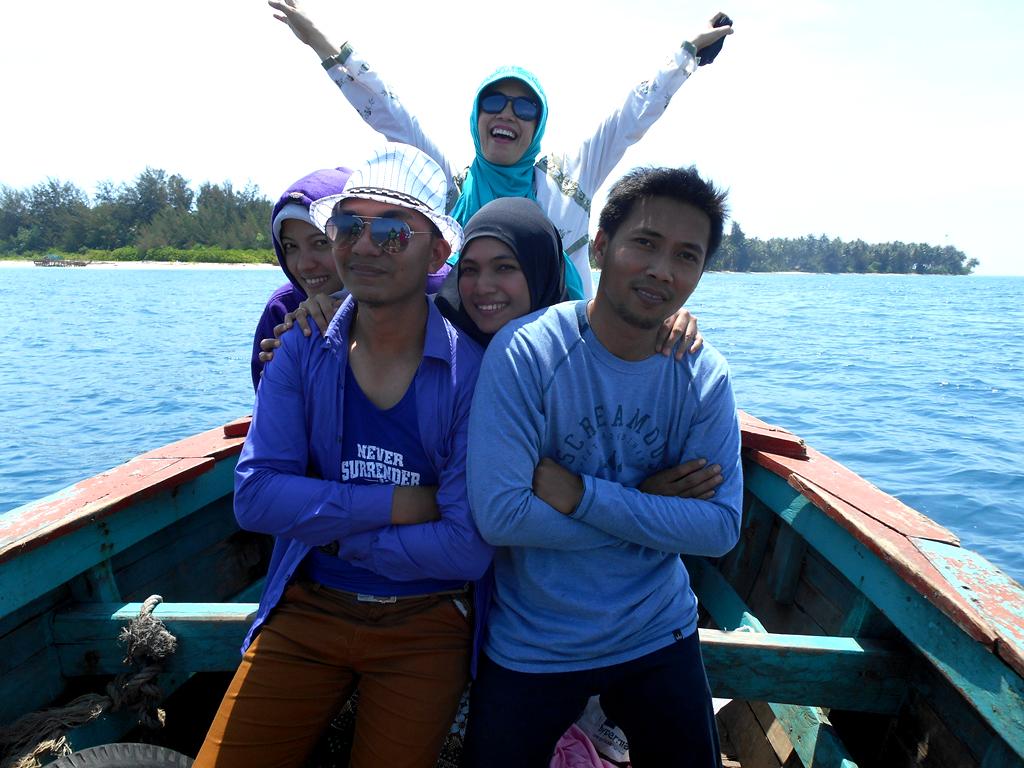 Yang pasti harus lebih ekspresif lagi di Raja Ampat, Habis2an deh,, <a href="/Indomaret/">Indomaret</a>  <a href="/HeadShouldersID/">Head & Shoulders</a> #AdventureGroufie