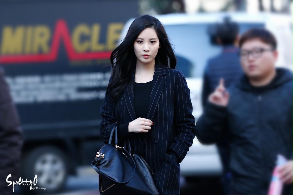 B52lzgVCAAIm1nW.jpg:large