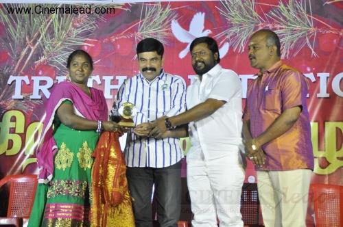 cinema_lead's tweet photo. #TruthFoundation Celebrates Christmas Stills
#Lathika #PowerstarSrinivasan
http://t.co/KPySkMCVTV @ActorPOWERSTAR http://t.co/nSKX0nVZPq