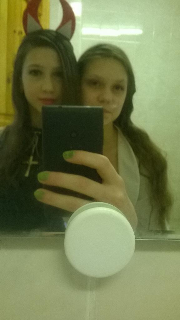 dbreczq's tweet photo. Это в школе http://t.co/1yAqkl2T3W