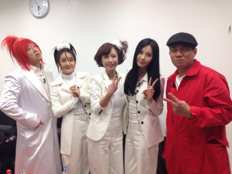 [PIC][25-12-2014]SeoHyun tham gia chương trình "Infinite Challenge" cùng các thành viên của S.E.S B52z7OwCcAEvXaI